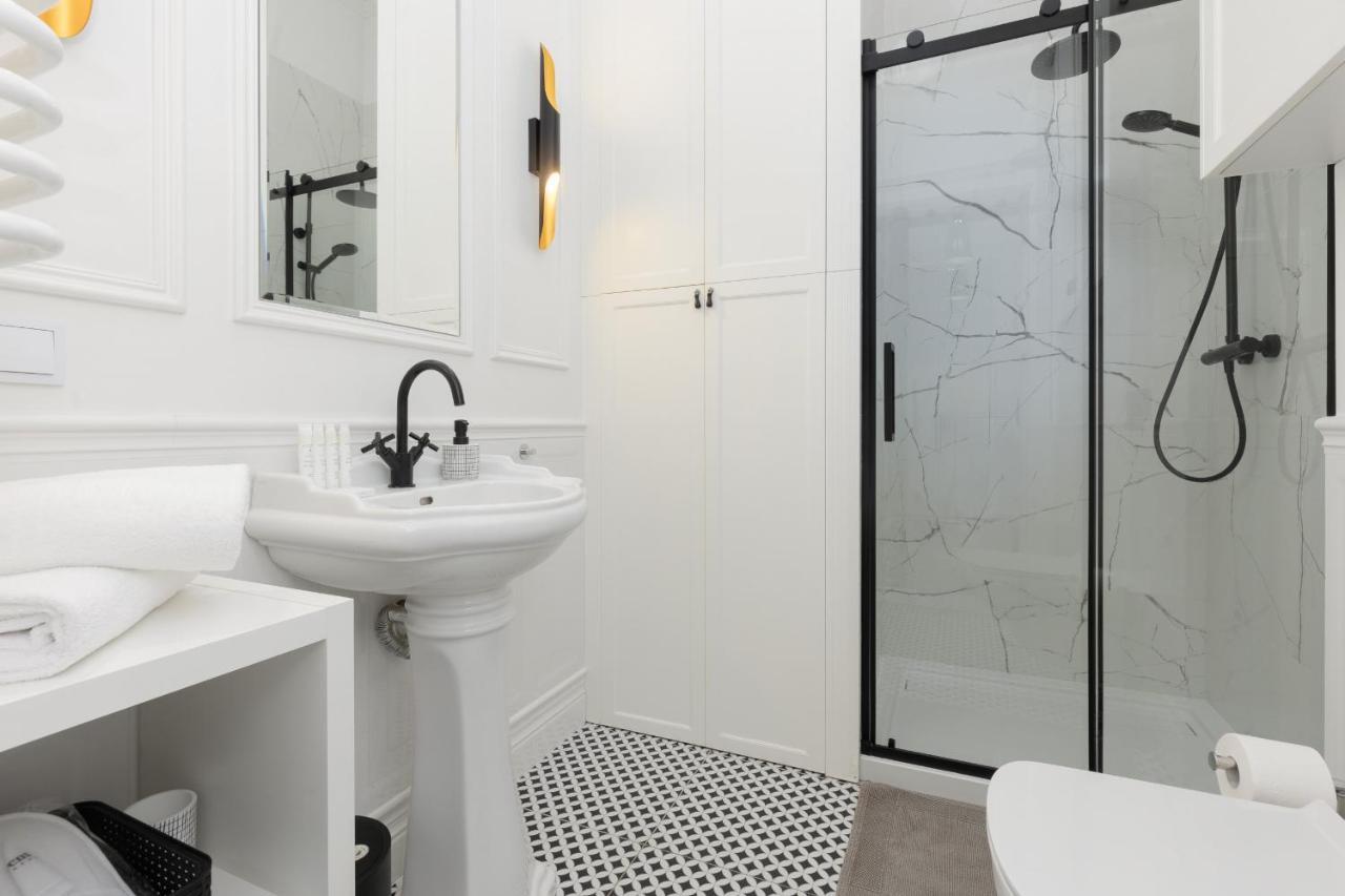 Strzelecka Old Town Cracow By Renters Prestige Leilighet *